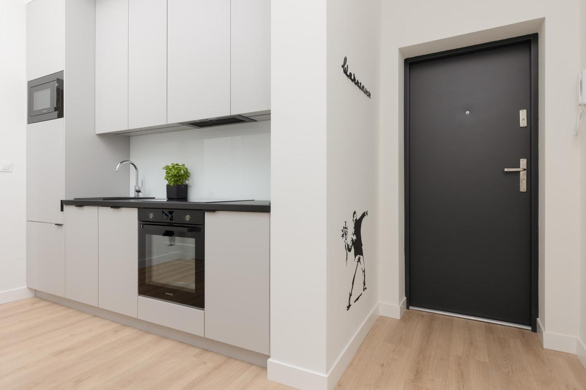 City Panorama Spacious Apartment By Renters Prestige Варшава Экстерьер фото